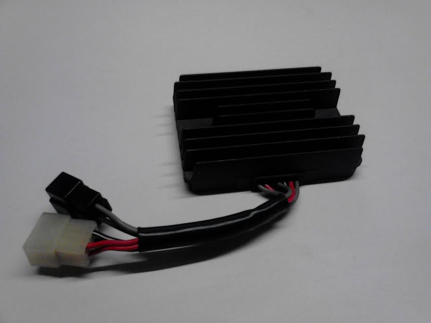 Regolatore di tensione per Honda VFR 750 F, 800