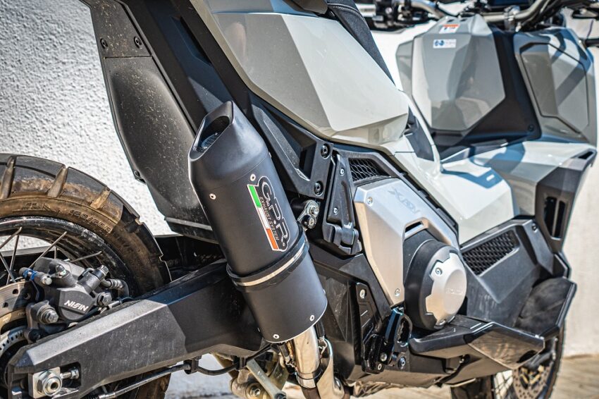 Scarico GPR compatibile con  Honda Forza 750 2021-2024, Furore Evo4 Nero